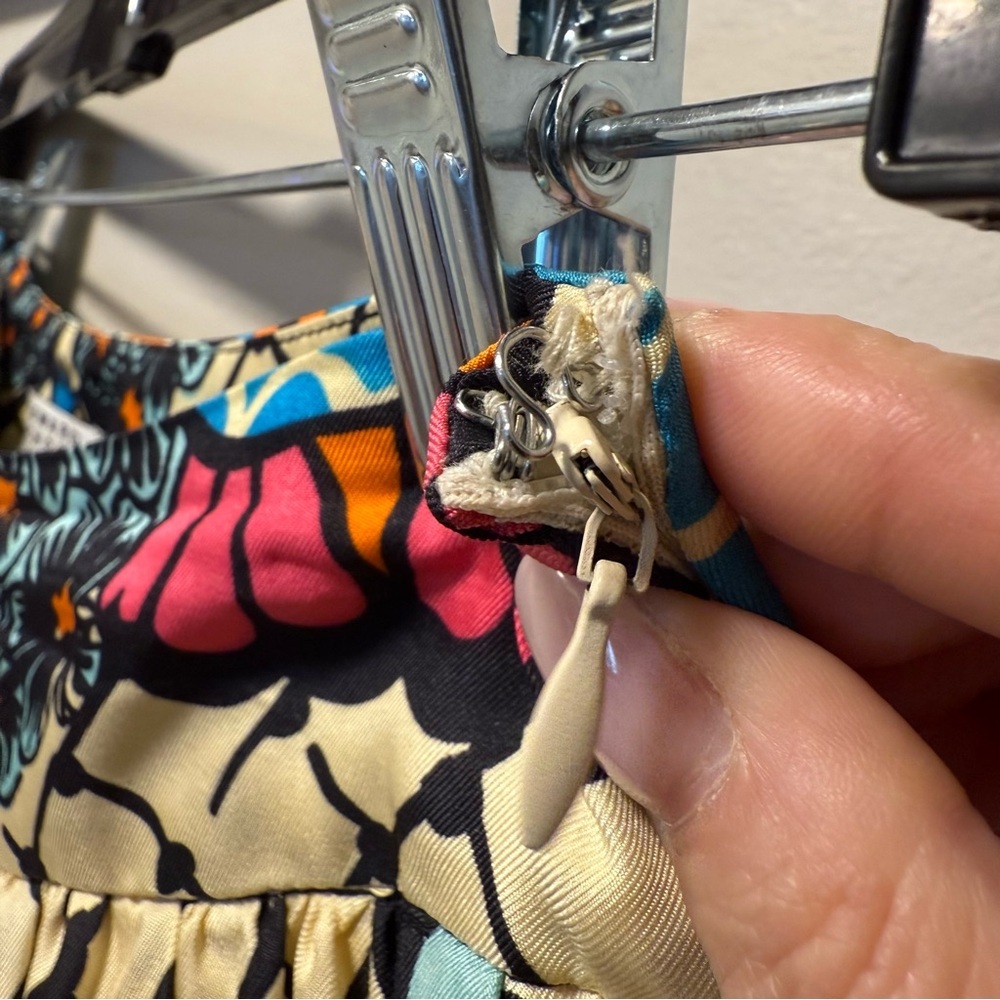 Edward Achour Paris 100% Silk Seahorse Skirt Pockets Made in France Size 36/2 - Picture 5 of 11